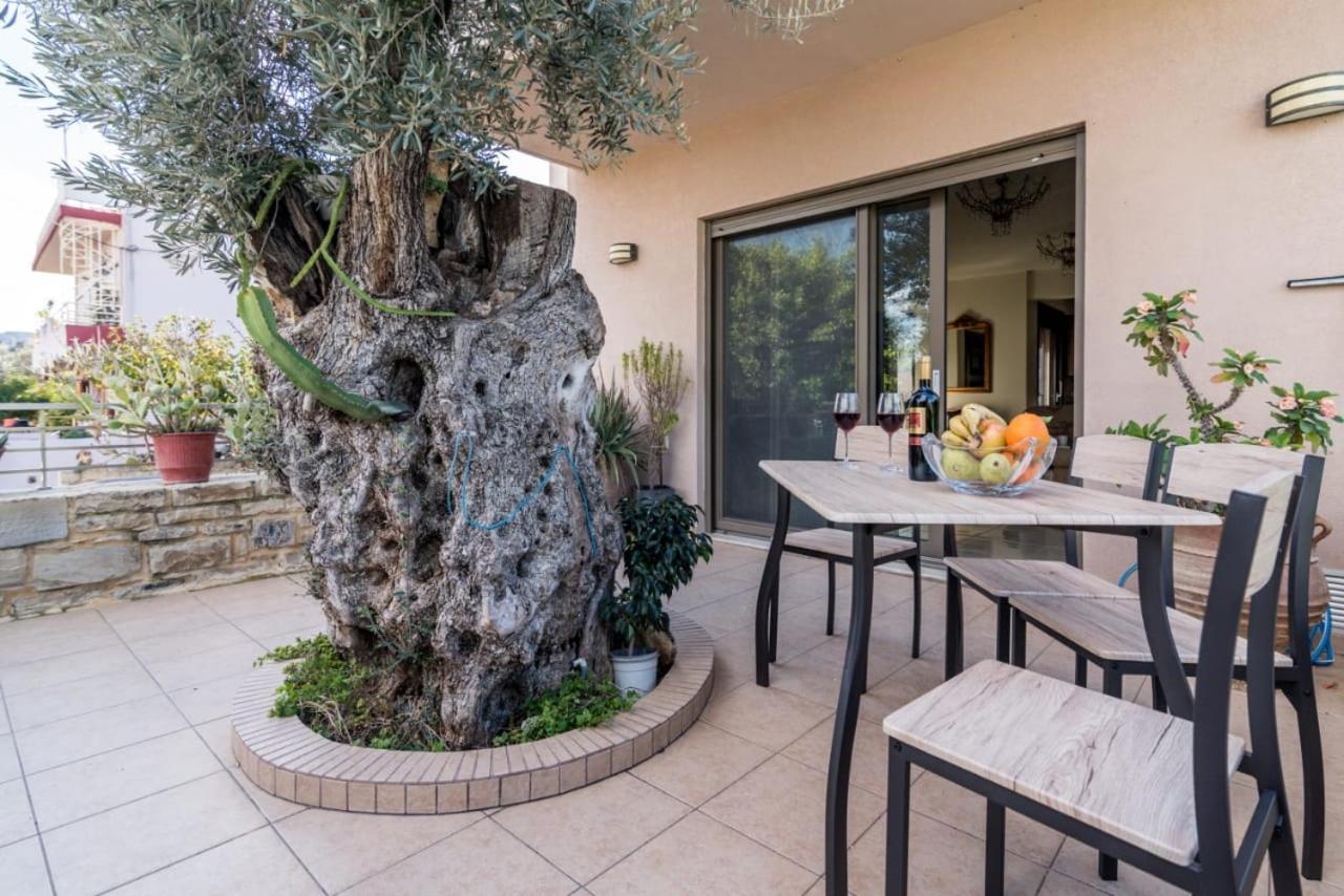 Villa Olive Tree Pitsidia Bagian luar foto